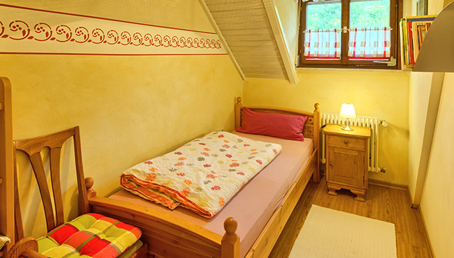Schlafzimmer mit Einzelbett